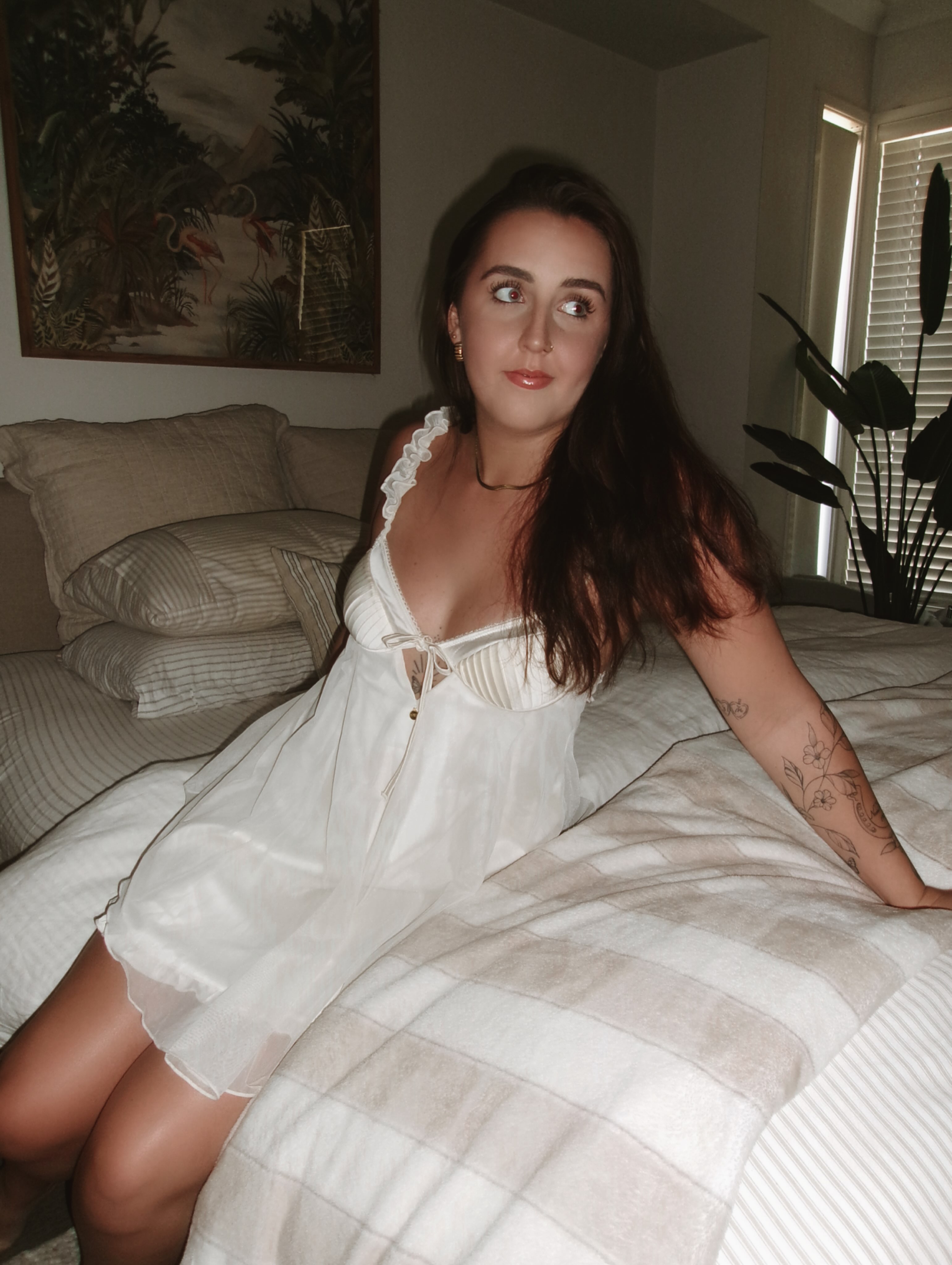 Georgia Collins post on Instagram