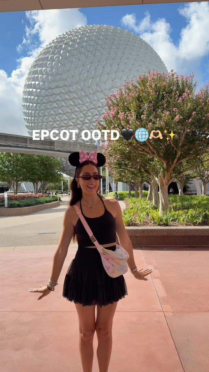 Jordyn Sleek post on Instagram
