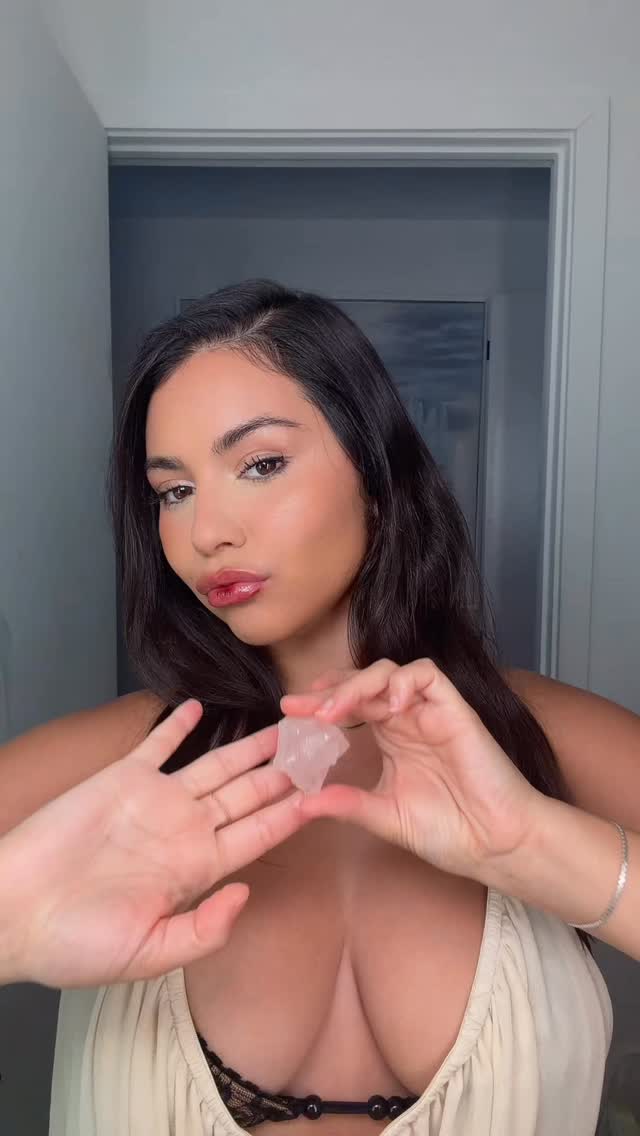 Veronica Perez post on Instagram